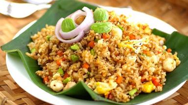 NASI GORENG & AYAM PECAK SANI JAYA