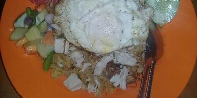 NASI GORENG ISAKU IKHI