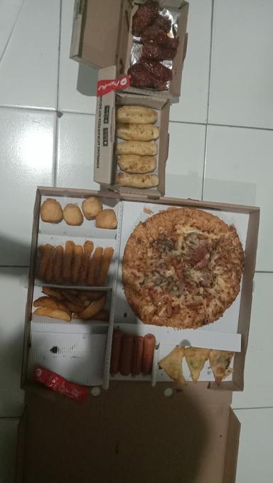 PIZZA HUT DELIVERY - PHD INDONESIA