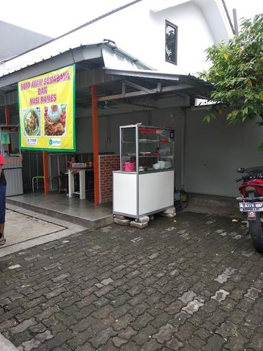 SOTO AYAM SURABAYA DAN NASI RAMES