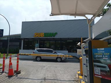 SUBWAY - BINTARO EMERALD