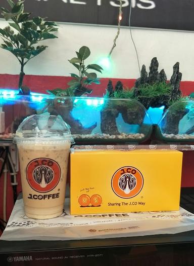 J.CO JATIWARINGIN