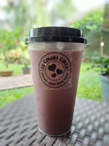 MINUMAN ES COKLAT CINTA