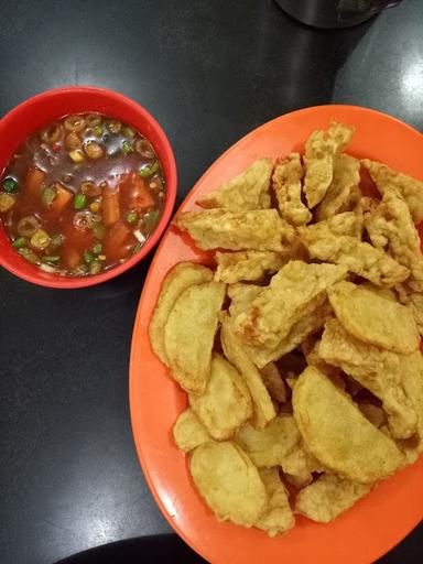 RUMAH MAKAN KALIMANTAN ANTON