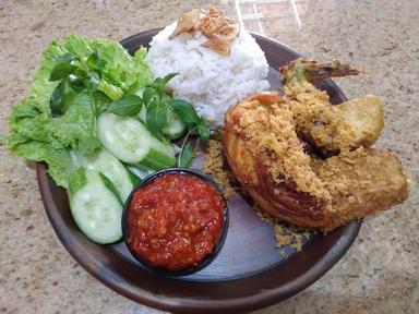 AYAM BAKAR KABAKAR