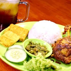 AYAM & BEBEK 46 SOLO