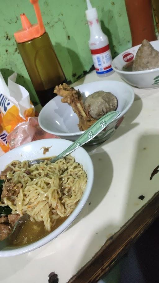 MIE AYAM & BAKSO GAJAH MUNGKUR