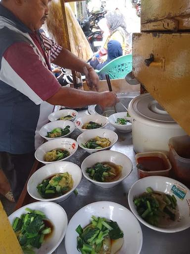 MIE AYAM BEWOK TUNGGAL RASA