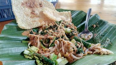 NASI PECEL BU TINAH