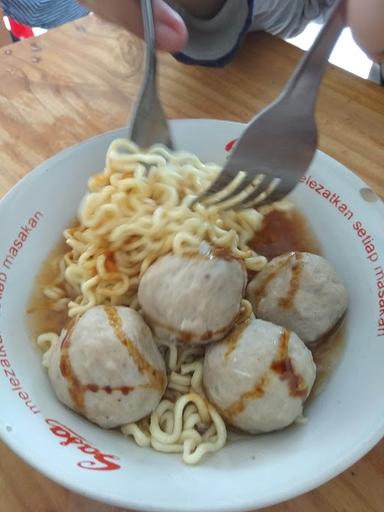 WARUNG BAKSO MAS GEPENG