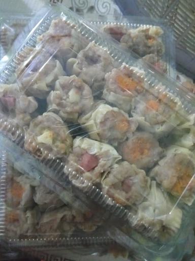 DIMSAM DIMSUM BY MAMIH NNA