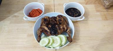 AYAM BAKAR MASIH MUDA