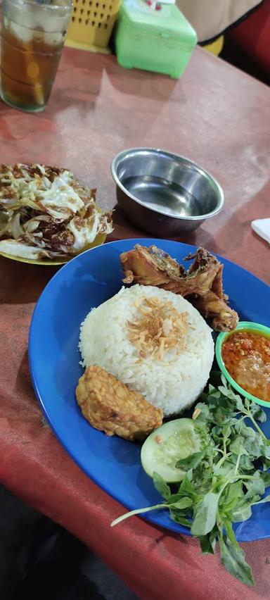 AYAM BAKAR & PECEL LELE 21