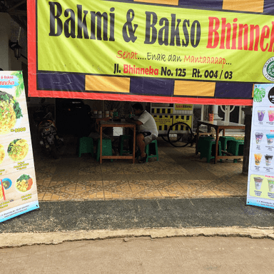 BAKMI & BAKSO BHINNEKA