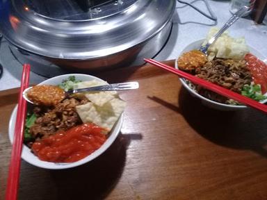 BAKSO & MIE AYAM OKE