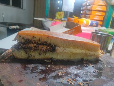 MARTABAK BANDUNG MULYONO