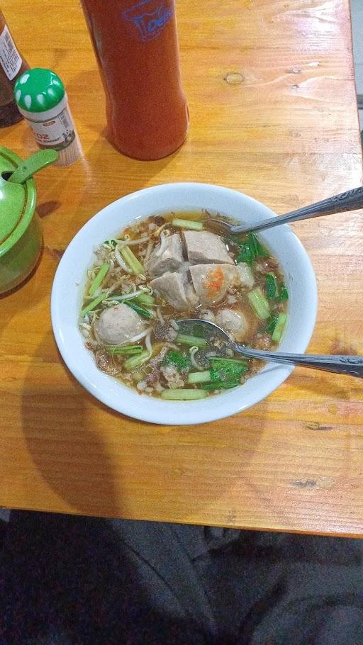 MIE AYAM & BAKSO NUZANTARA