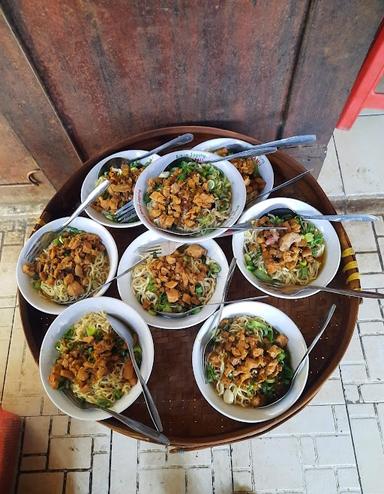 MIE AYAM BAKSO OJOLALI WONOGIRI 87