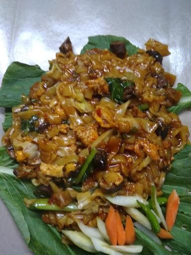 NASI GORENG SI KUMBANG MALAM