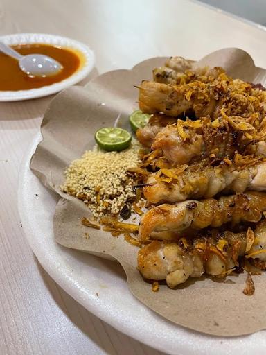 SATE TAICHAN BANG OSIN, BEKASI