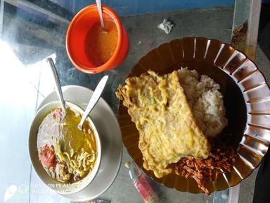 WARUNG NASI UDUK MAK ARI