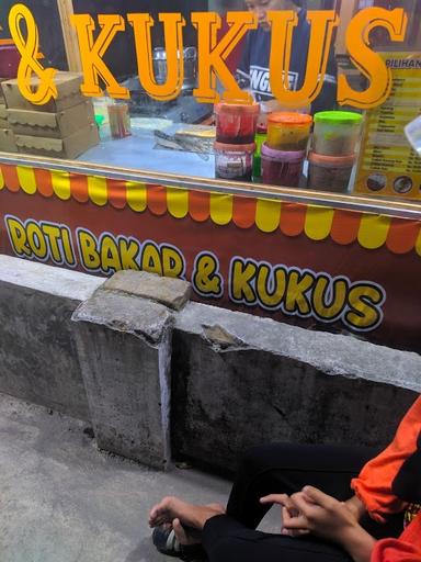 ROTI BAKAR DAN KUKUS.ID