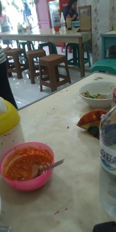 BAKSO 99 SOLO MAS WIJI