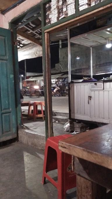 WARUNG SATE MADURA CAK NAPI