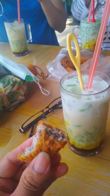 ES CENDOL BERAS & PISANG GORENG, TALAS, PASTEL