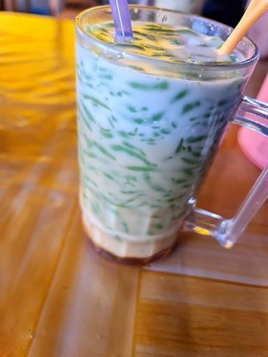 ES CENDOL BERAS & PISANG GORENG, TALAS, PASTEL