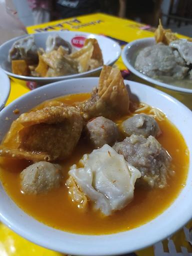 BAKSO MALANG ALVIRA