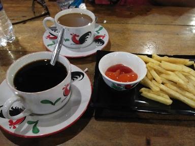 WARUNG HAHA HIHI (W.H.H)