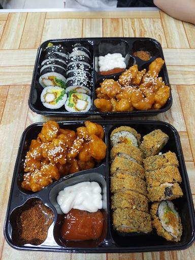 SUSHI LOKAL PONTIANAK