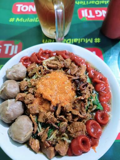 MIE AYAM BAKSO WONOGIRI PUTRI DARA NANTE