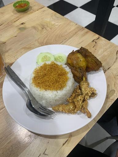 NASI KULIT SYUURGA PONTIANAK