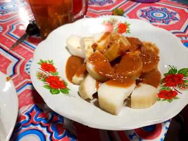 SATE AYAM PAK EKO