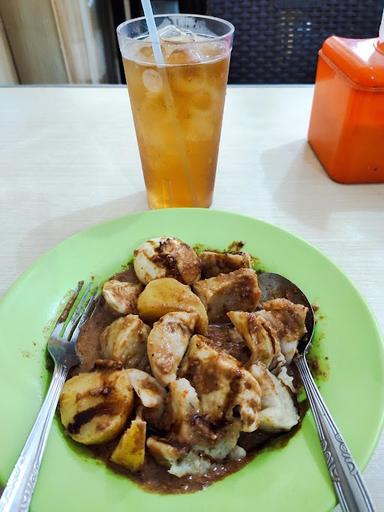 SIOMAY BANDUNG BU YAYU ALIANYANG