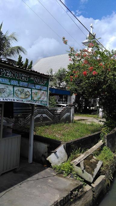 WARUNG POJOK OLA