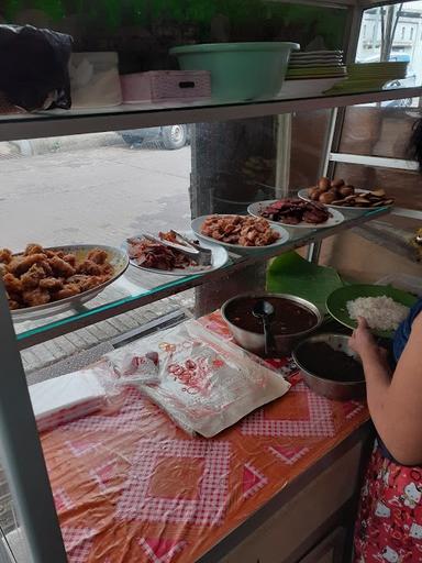 NASI AYAM AHIAN