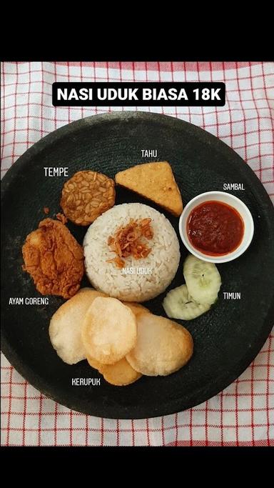 KEDAI NASI KUNING & UDUK NITA