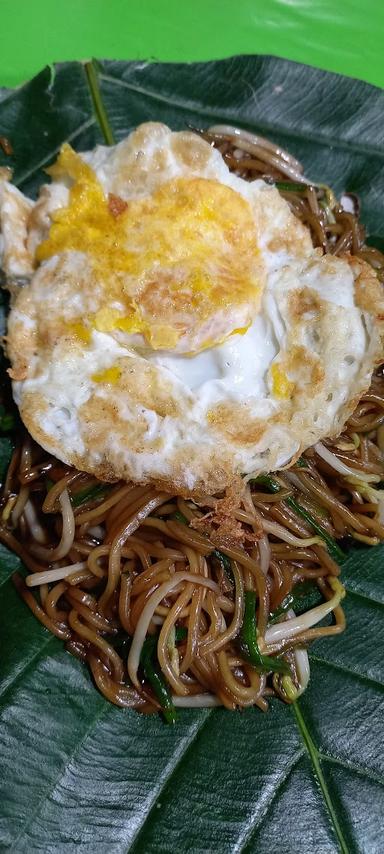 KWETIAU GORENG ASONG