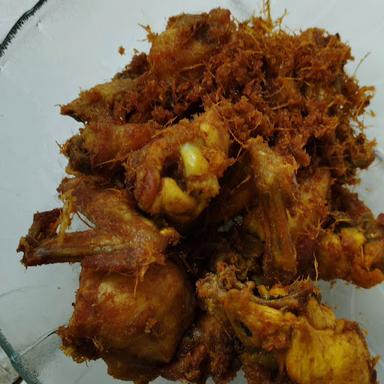 NASI GORENG DAPOER NENEK