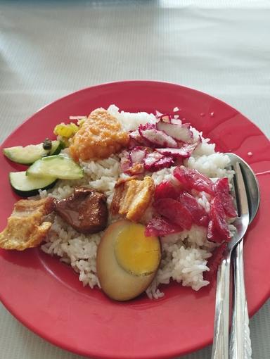 NASI KARI AYAM PURNAMA