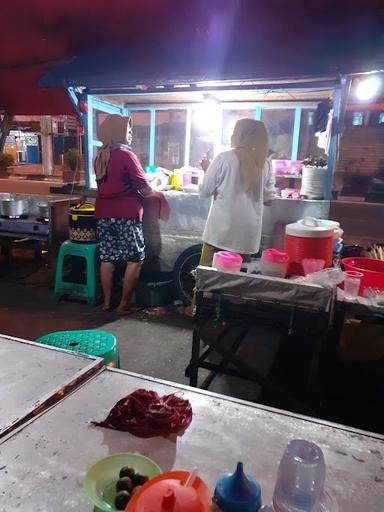 SATE DAN SOTO MADU INDAH