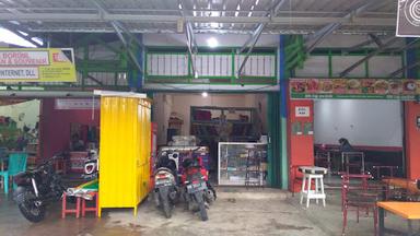 EL STORE