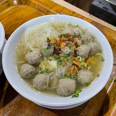 MIE AYAM BAKSO BAWOR