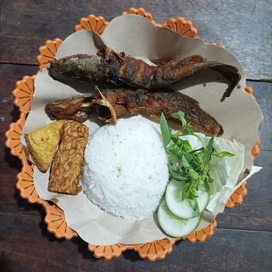 PECEL LELE SEDERHANA