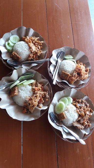 AYAM GEPREK RAISA