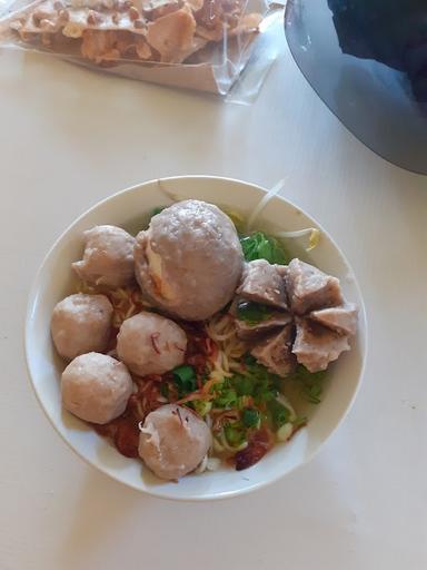 BAKSO PAKDE MAMO