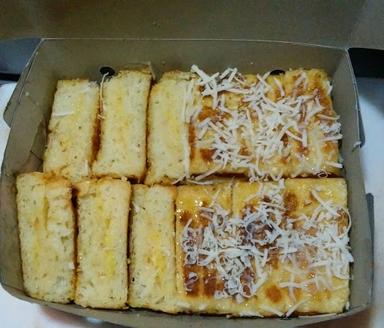 ROTI BAKAR BANDUNG